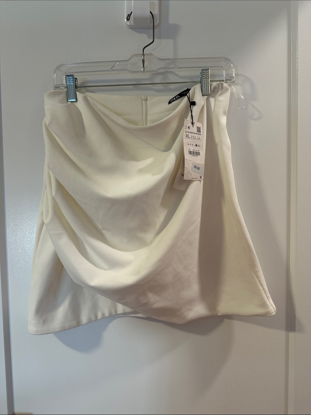 ZARA Draped Cream Mini Skirt with Front Twist